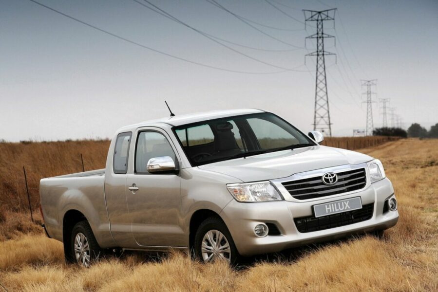 Toyota Hilux Extra Cab 2.5 D-4D ქვეყანა
