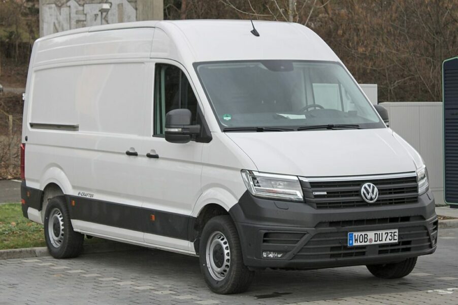 Volkswagen Crafter 35 Van Plus 2.5 TDI (80 кВт)