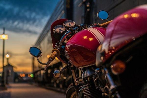 Выбор между мотоциклом и скутером