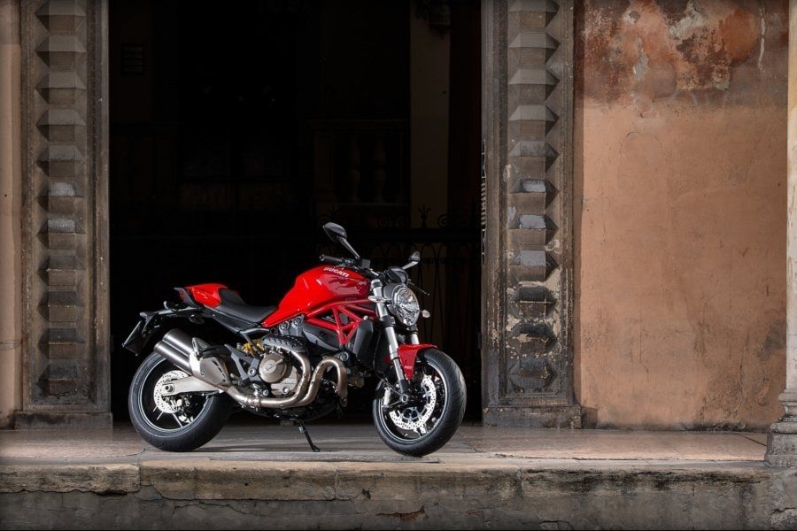 Ducati Monster 821 (Tàng hình)