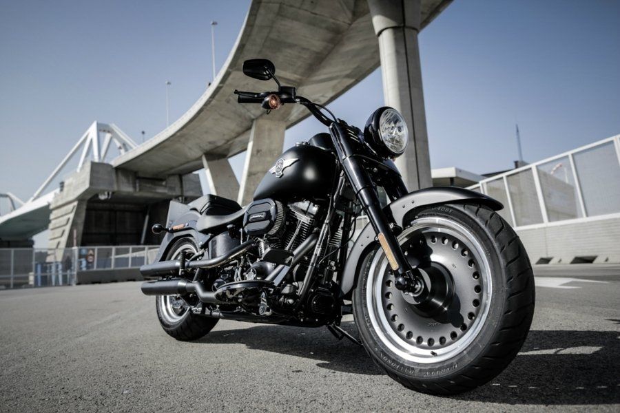Тоўсты хлопчык Harley-Davidson S