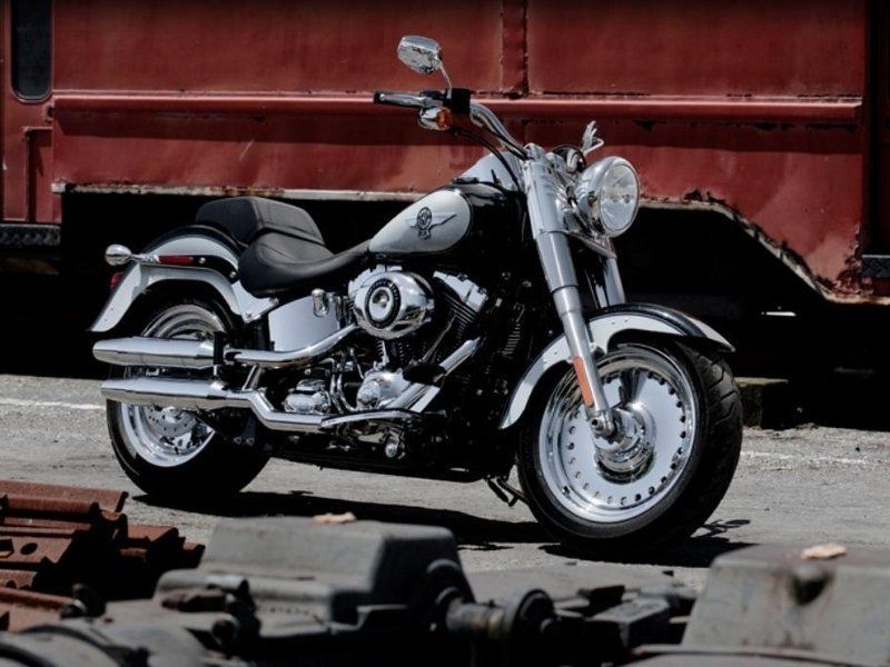 Harley-Davidson Softail Abụba Nwa FLSTF