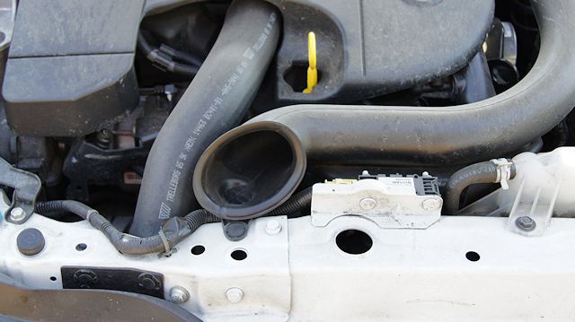 Воздухозаборник двигателя: как он работает?