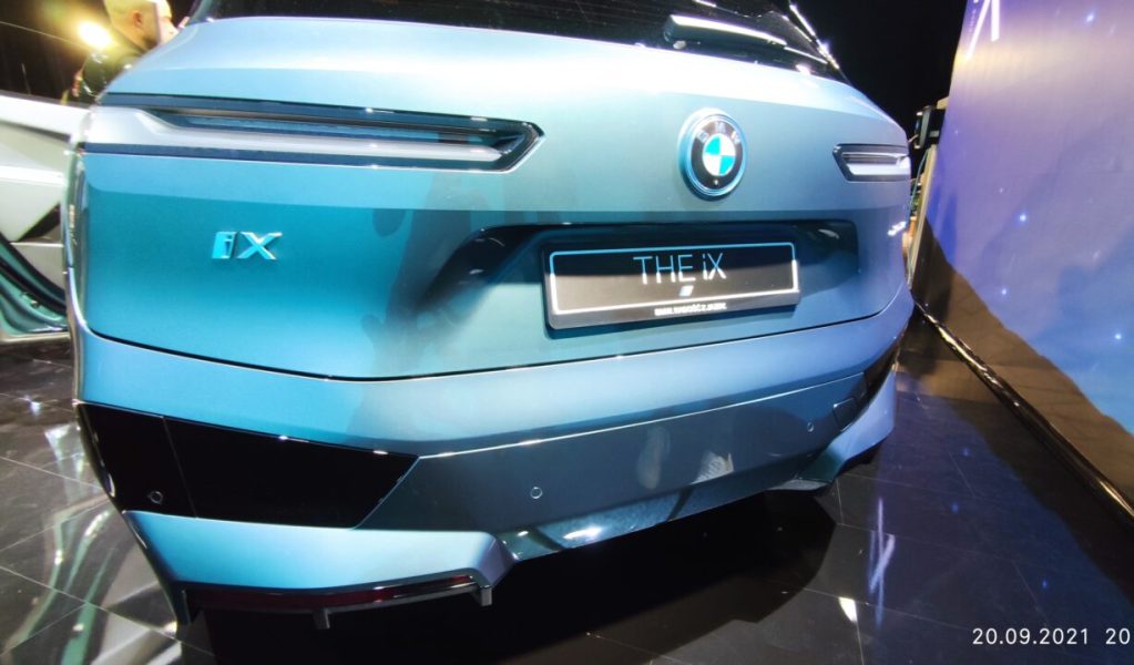 BMW iX (i20), ВПЕЧАТЛЕНИЯ после первого контакта. Кусочку удивительного автомобиля, которому понравился i3, понравится iX [видео]