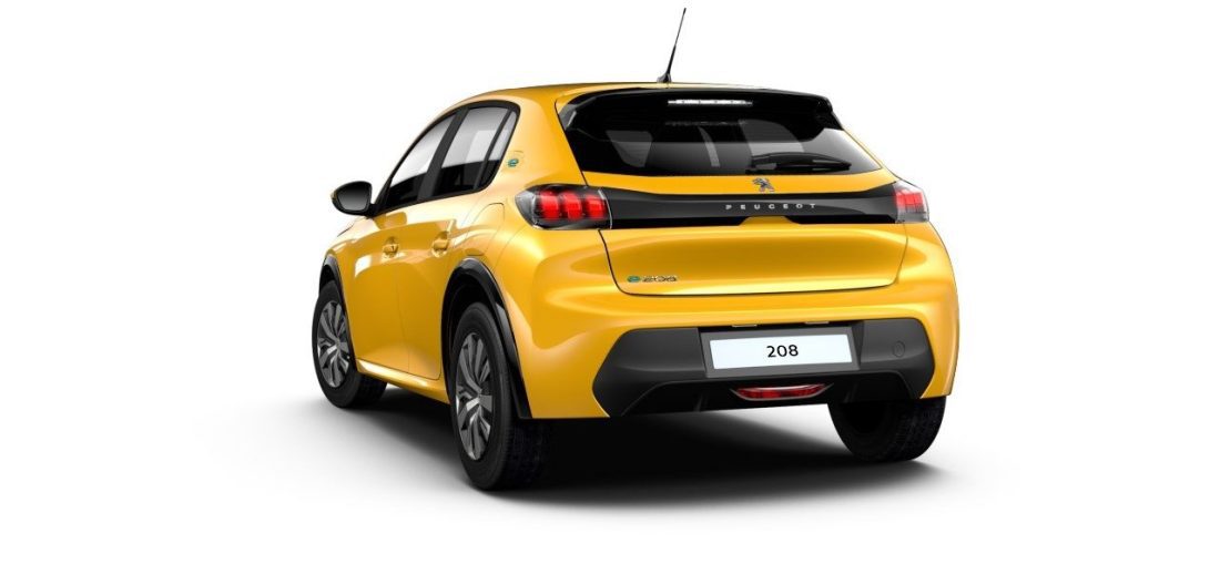 Цена Peugeot e-208 с доплатой составляет 87 430 злотых. Что мы получаем в этой самой дешевой версии? [ПРОВЕРЯЕМ]
