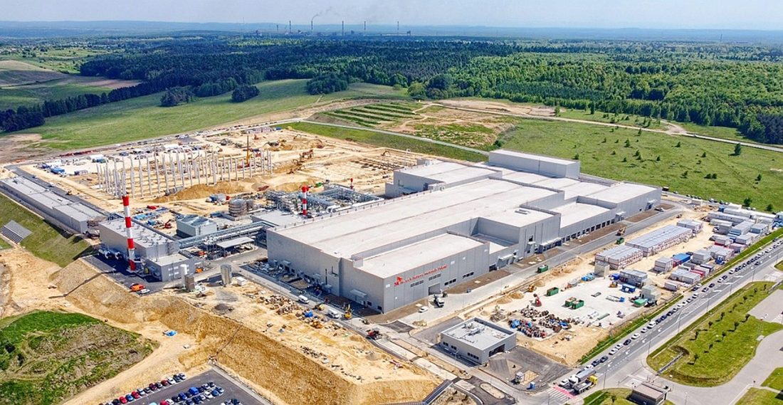 DĄBROWA GÓRNICZA. Запущен первый в Польше завод по производству литий-ионных ячеек SK Innovation. Их будет еще три: