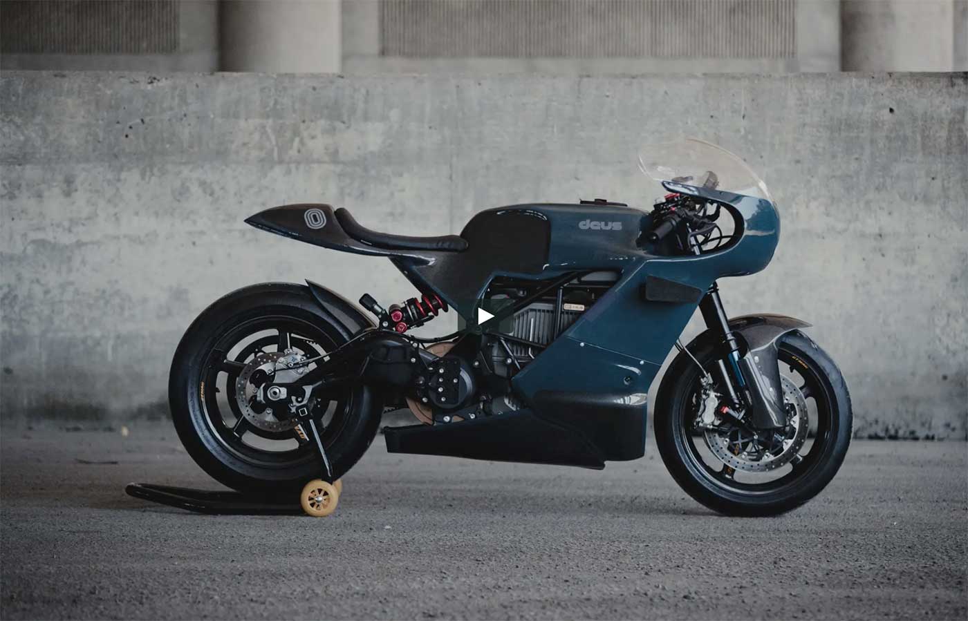 Deus Ex Zero SR / S: удивительный электрический мотоцикл Deus ex Machina