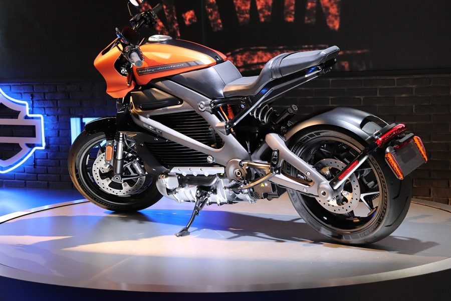 Електрични мотоцикли и скутери: бонус за 2020. задржан на 900 €