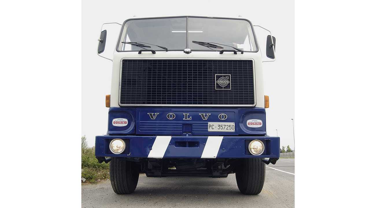F89, первый ребенок подразделения Volvo Truck