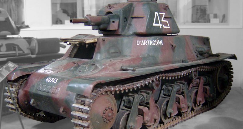 Французский легкий танк Hotchkiss H35.