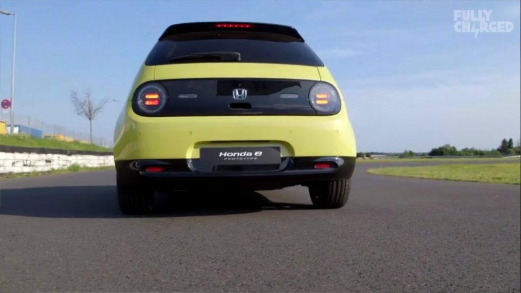 Honda e: Первые впечатления от полной зарядки и фестиваль скорости в Гудвуде [видео]