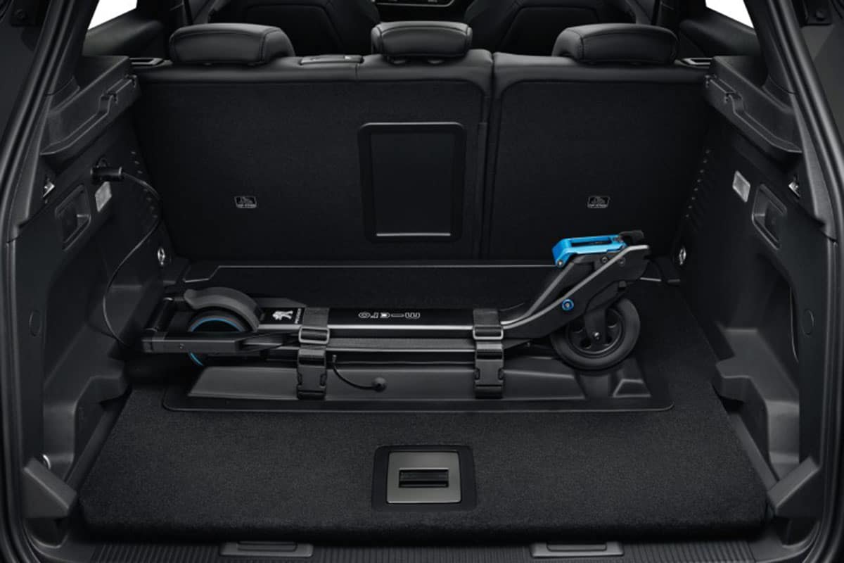 Hyundai хочет встроить электросамокат в багажник своих автомобилей