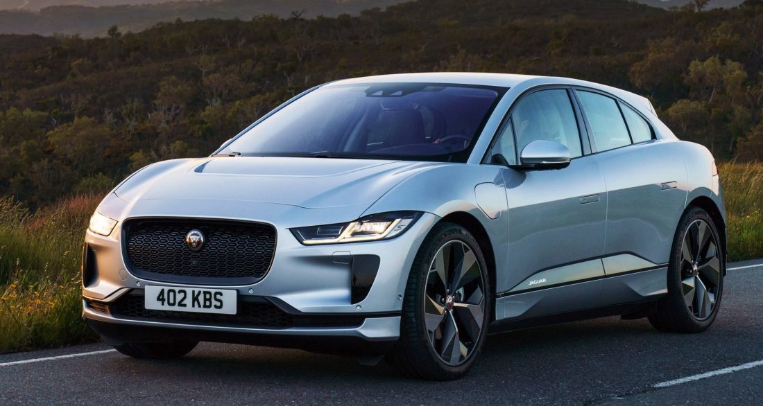 Jaguar suspends production of the I-Pace. There are no links. We are talking again about the Polish plant LG Chem.