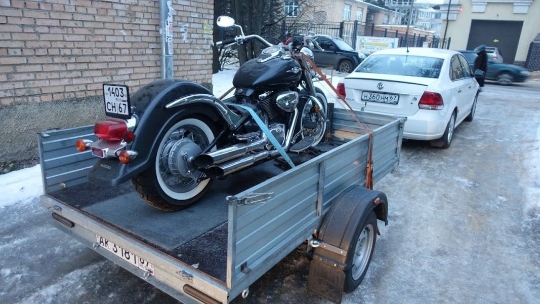 Wie transportieren Sie Ihr Motorrad?