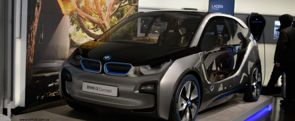 Bmw i3 сколько заряжается