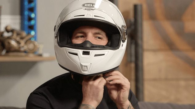 摩托車頭盔的尺寸是多少？