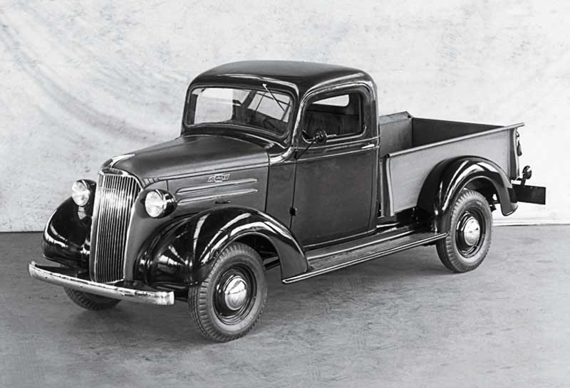 Stručná historie pickupů a lehkých vozidel vyrobených v USA