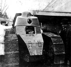 Легкий танк Рено FT-17 (Renault FT-17 &#8211;  Automitrailleuse à chenilles Renault FT modèle 1917)