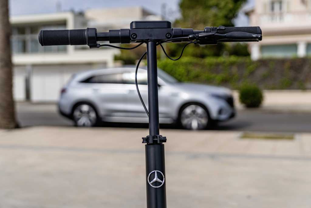 Mercedes представляет свой новый электросамокат