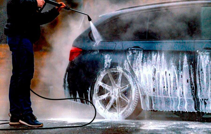 清洗電動車：所有維護技巧