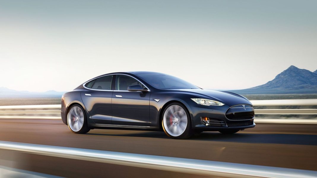 ການປັບປຸງໃຫມ່ 2019.16 ຈະໄປຫາເຈົ້າຂອງ Tesla. ໃນມັນ: ຄວາມສາມາດໃນການດາວໂຫຼດການອັບເດດທັນທີ • CARS