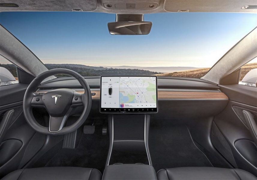 Tesla fa'afouina 2019.16.x na gau la'u autopilot [toe iloilo] • ELECTROMAGNETICS