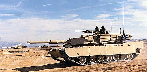 Hlavní bitevní tank M1E1 "Abrams".