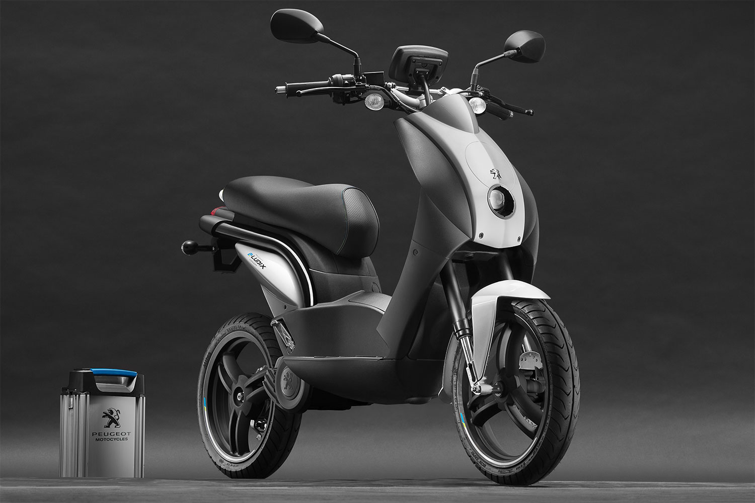 Peugeot e-Ludix: электрический скутер 50 по низкой цене