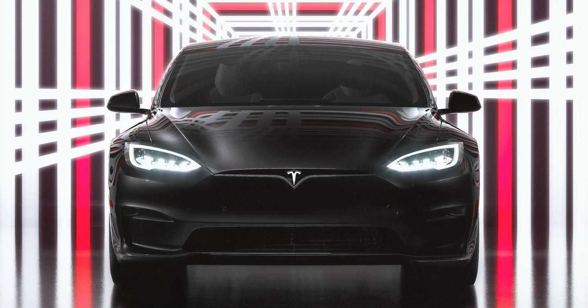 Tesla Software 2020.4.11: Yeni Bir Şey Yok Ama… Ekranda Daha Fazla Menzil [Model S LR +, Model X LR +] • ELEKTRİKLİ ARABALAR