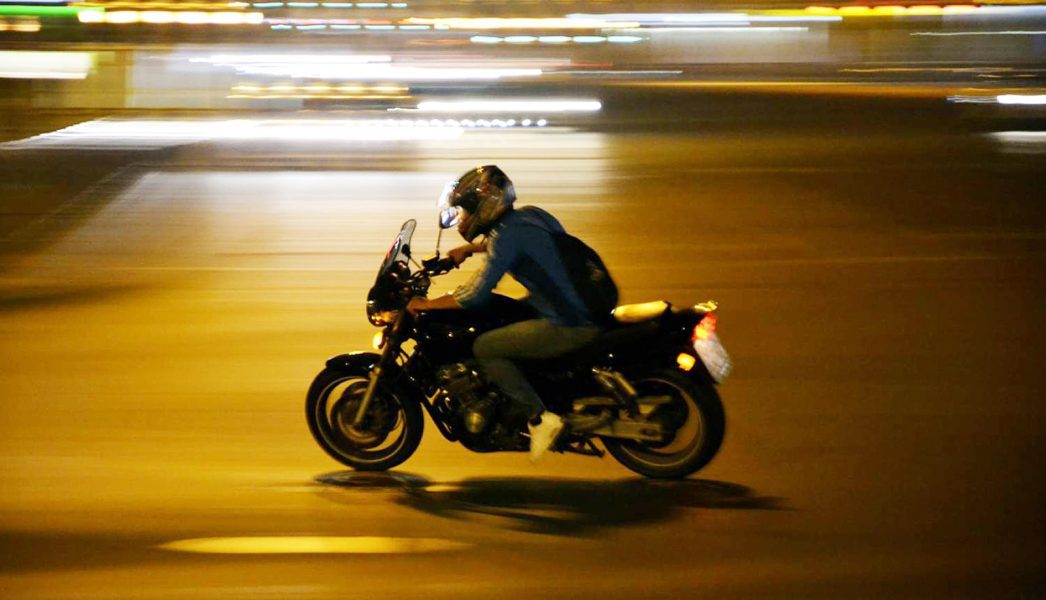 Uloga pogleda u vožnji motocikla