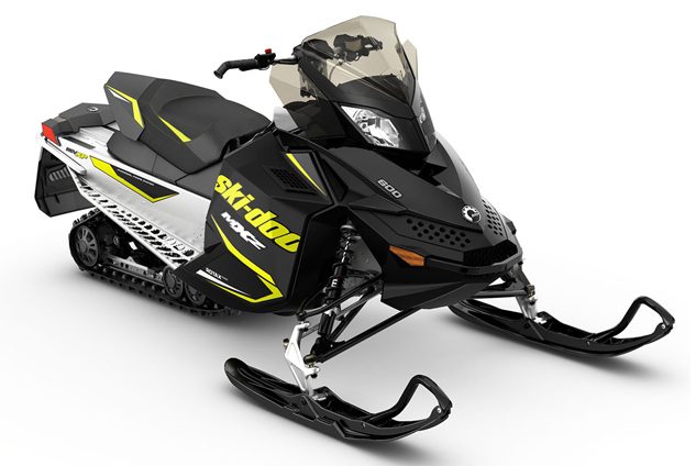 Ski-Doo MXZ 스포츠 600 탄수화물 2015