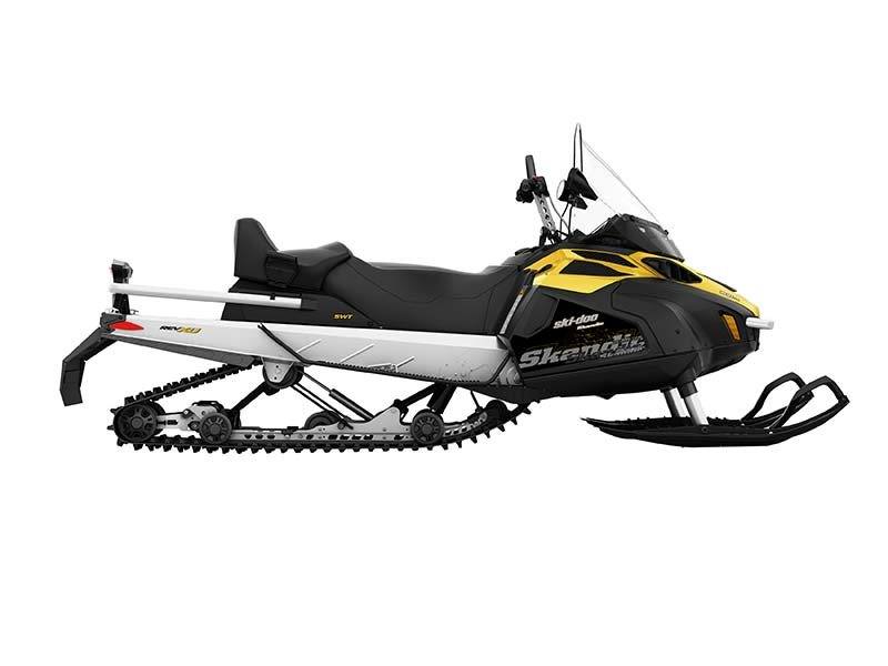 Ski-Doo スカンディック SWT 900 ACE 2015