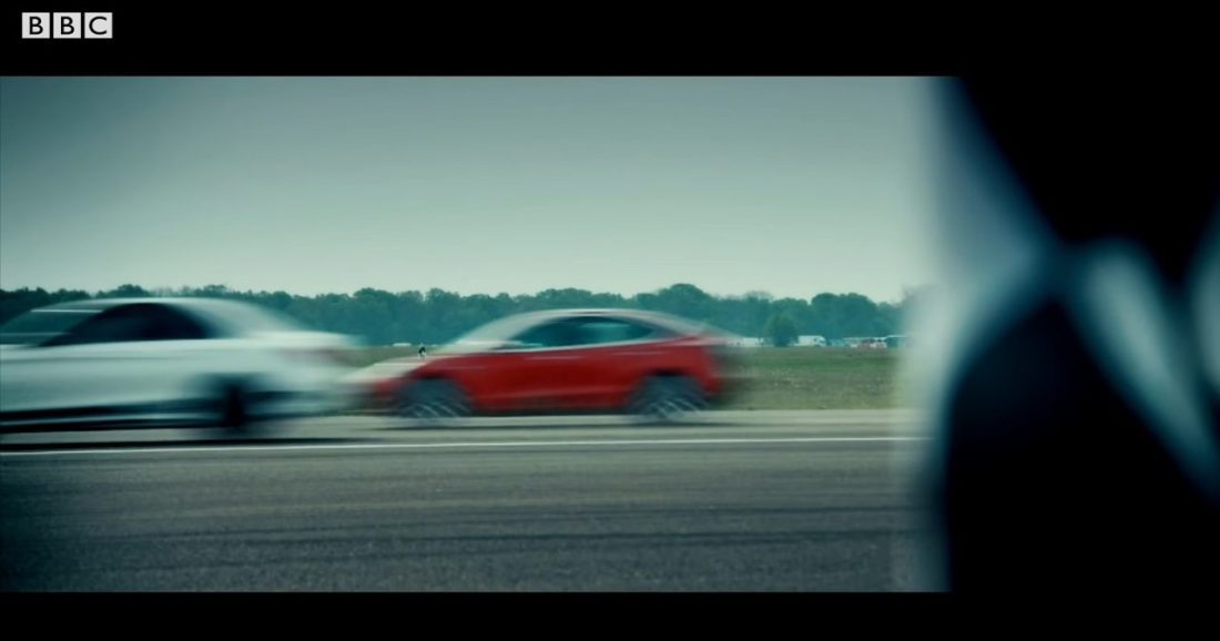 Tesla Model 3 против BMW M3, AMG C63 S и Alfa Romeo Quadrifoglio на трассе и 1/2 мили. Вот и все! [Top Gear, видео]