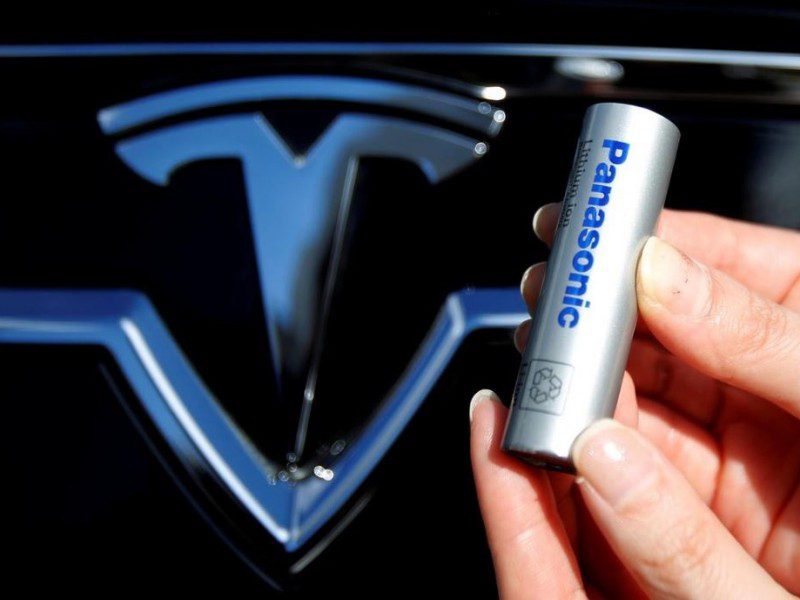 Toyota ønsker at få 2 gange flere lithium-ion-celler end Panasonic + Tesla producerer. Men i 2025