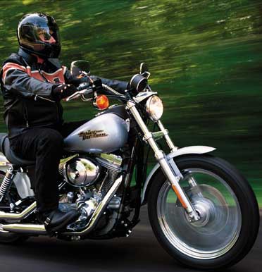Handledning för motorcykel: Byt ut bromsbelägg
