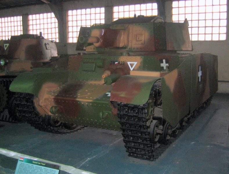 magyar közepes harckocsi 40M Turán I