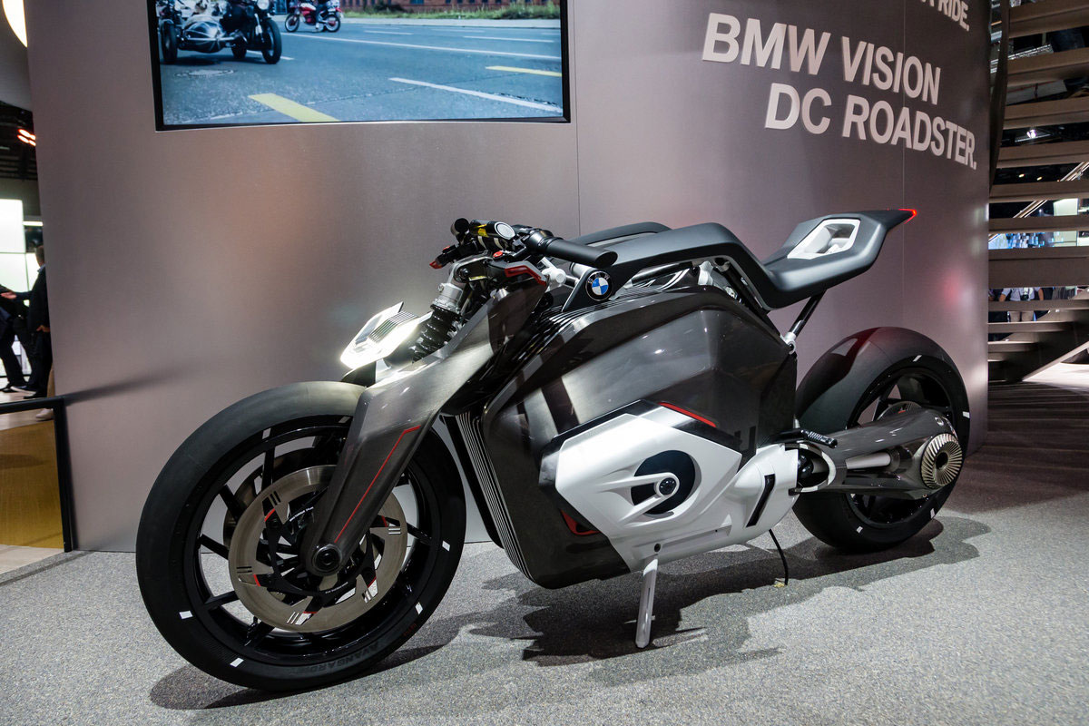 Vision DC Roadster: BMW представляет свой футуристический концепт электрического мотоцикла во Франкфурте