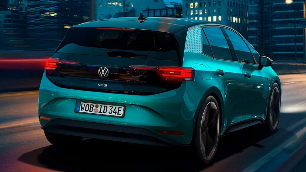 Volkswagen ID.3 &#8211; впечатления и мнения журналистов. Первые экземпляры появятся у польских покупателей в августе.