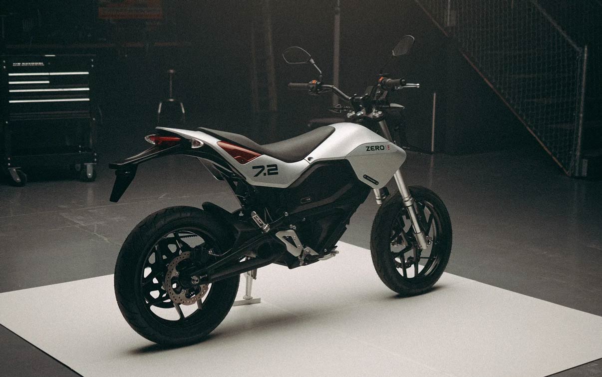 Zero FXE: новый электрический мотоцикл Калифорнии в деталях