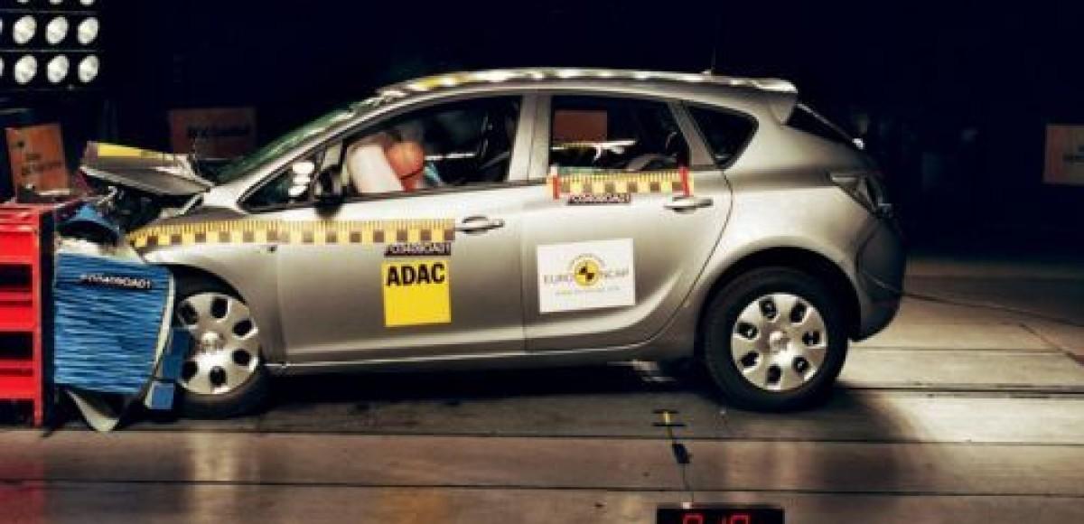 5 звезд в тесте Euro NCAP для Opel Astra
