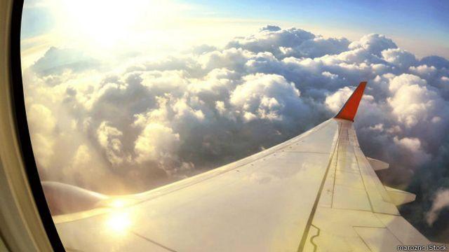 Η αεροπορία και η αστροναυτική ... πετούν πάνω από τα σύννεφα