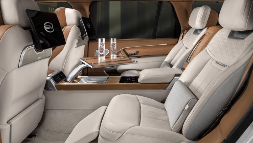 Цена и характеристики Range Rover 2022 года: подключаемые гибриды и флагманские модели SV добавлены в линейку конкурентов BMW X7, Audi Q8, Mercedes-Benz GLS.