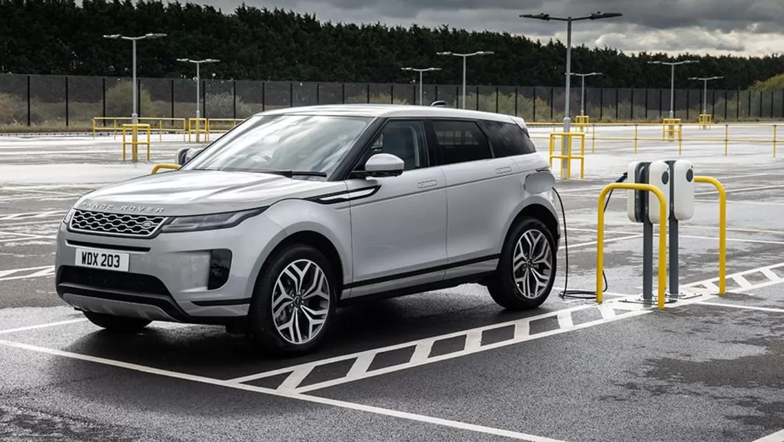 Цена и характеристики Range Rover Evoque 2023 года: PHEV лидирует в новой линейке подключаемых гибридных электромобилей Land Rover, включая Range Rover, Defender и Velar