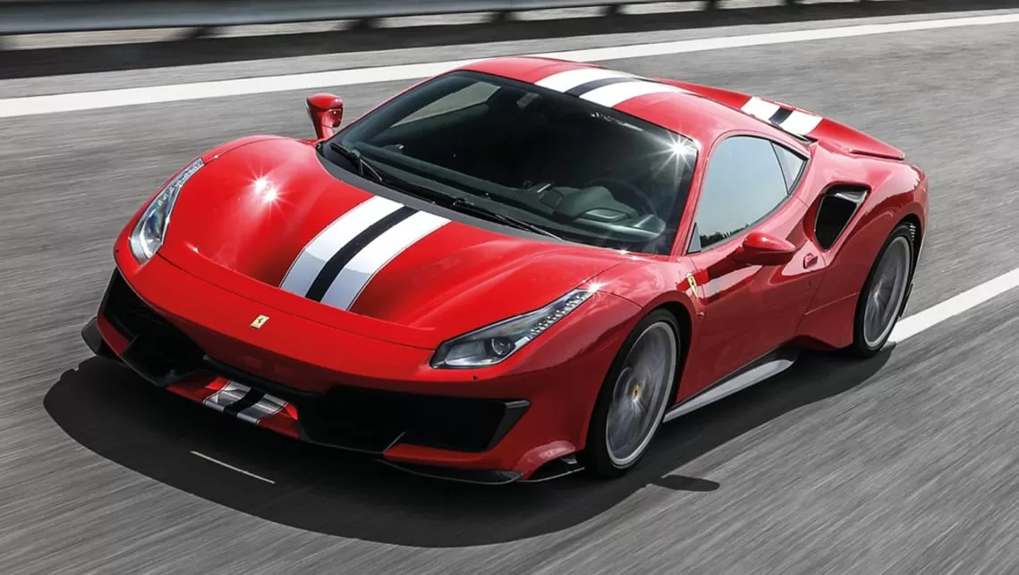 Ferrari 488 Pista 2019: гибридная версия, преодолевающая барьер здравомыслия