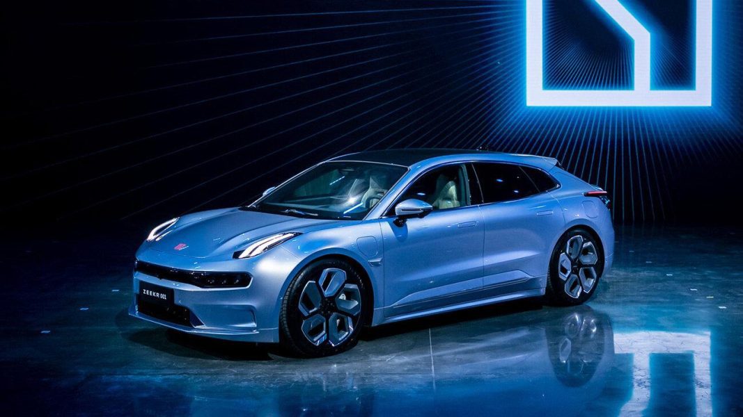 Geely lance la marque chinoise de voitures électriques écrasant Tesla