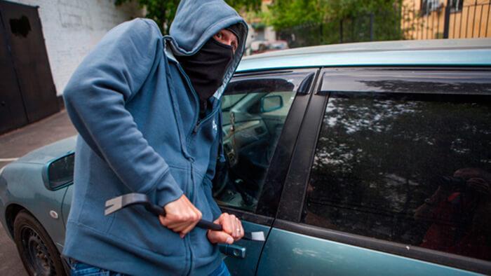 Hoe u kunt controleren of uw auto is gestolen?