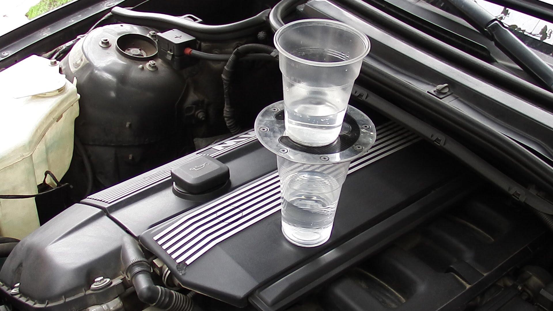 Come rimuovere l'umidità dall'auto e quale potrebbe essere la sua causa? A cosa può portare l'umidità in un'auto?