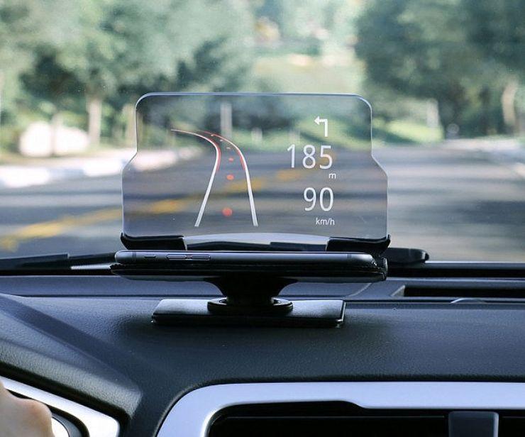 Как установить проекционный дисплей даже в сильно подержанный автомобиль