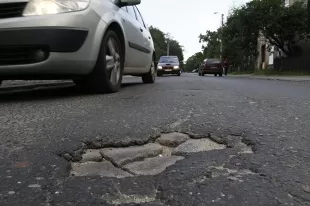 Компенсация за дыру в дороге &#8212; как получить?