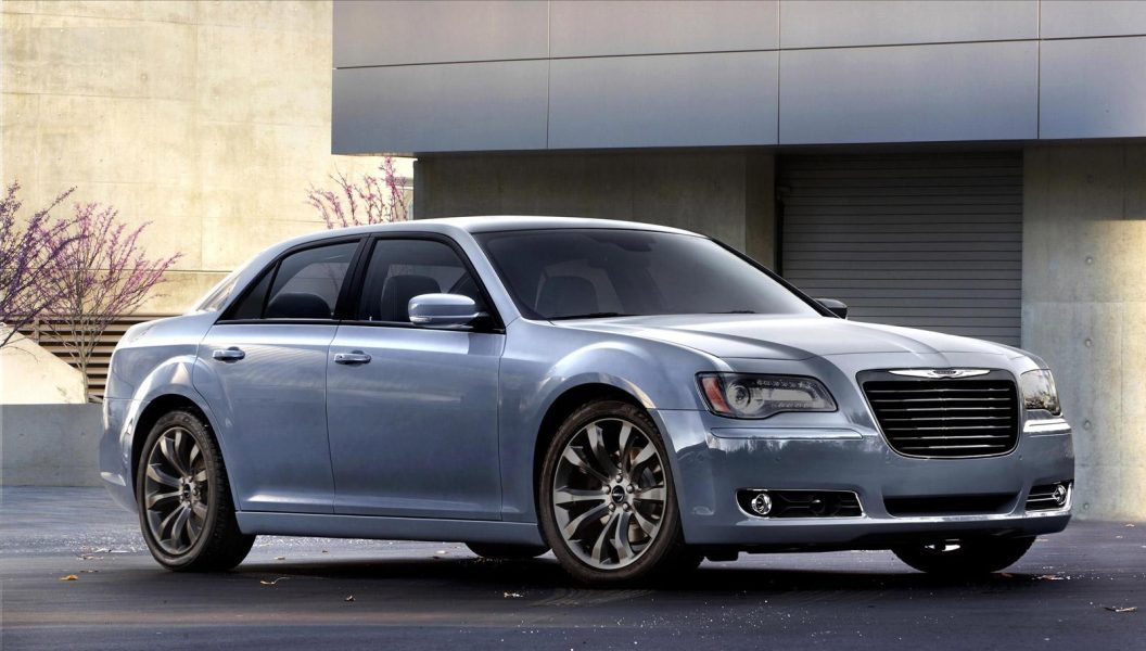 Chrysler 300 2014 felülvizsgálata